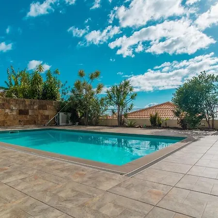 Violeta With Heated Pool Villa *